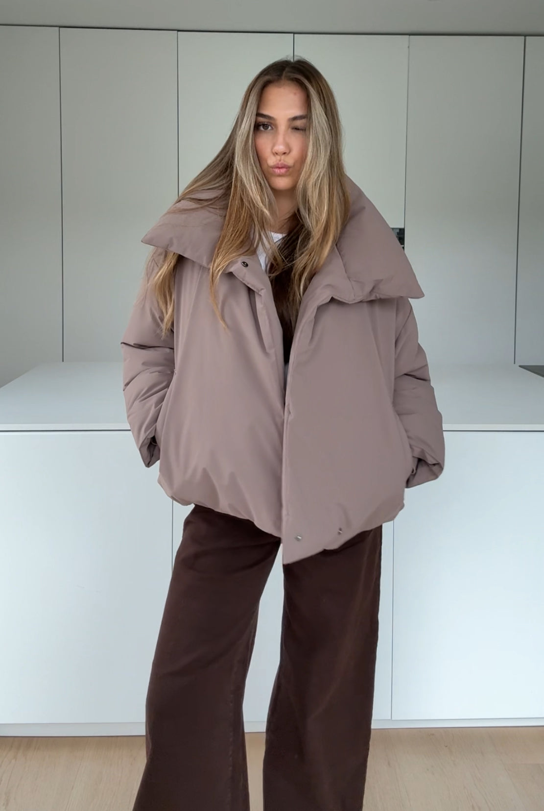 CHAQUETA ACOLCHADA TAUPE
